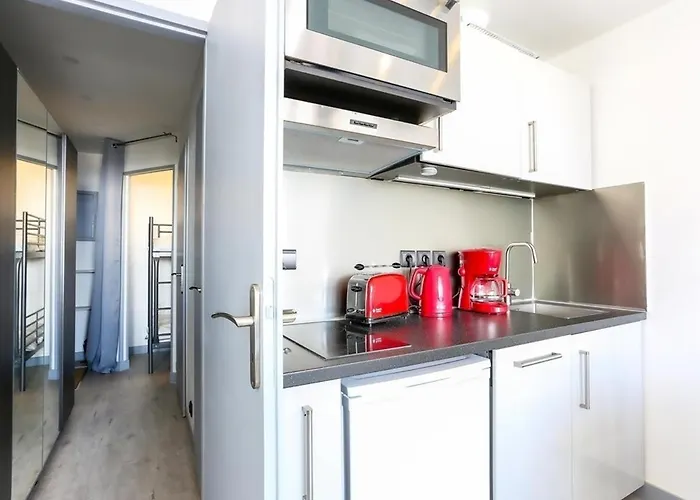 Renove Avec Balcon, Centre Val Thorens, Proche Pistes, 2 Pers, 3 Flocons Argent - Fr-1-637-26 *